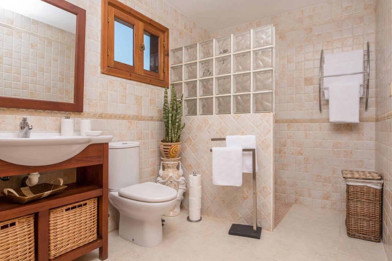 Casa Laura Villa La Ampuyenta ภายนอก รูปภาพ