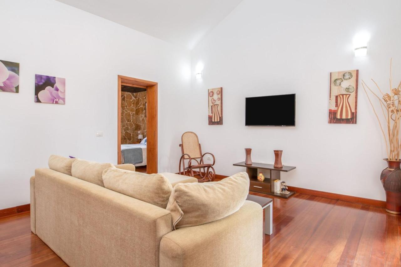 Casa Laura Villa La Ampuyenta ภายนอก รูปภาพ