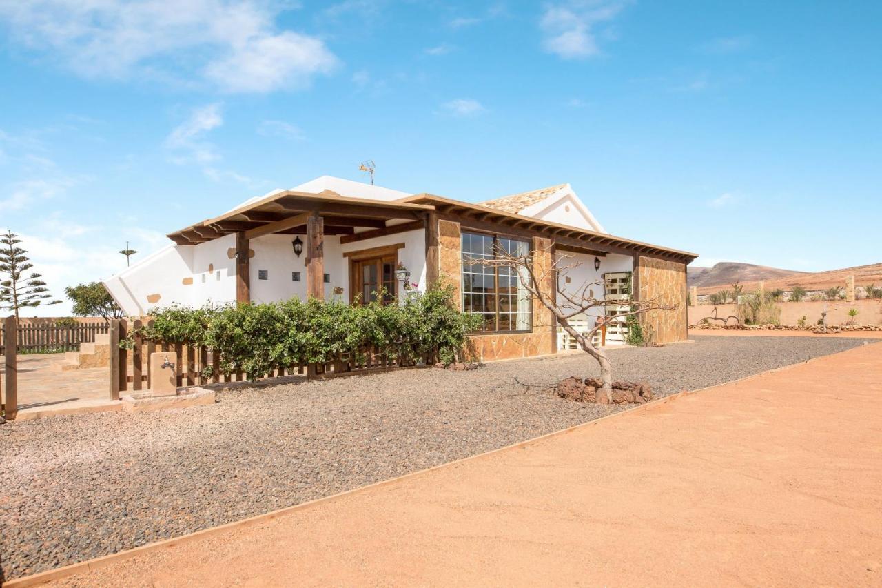 Casa Laura Villa La Ampuyenta ภายนอก รูปภาพ